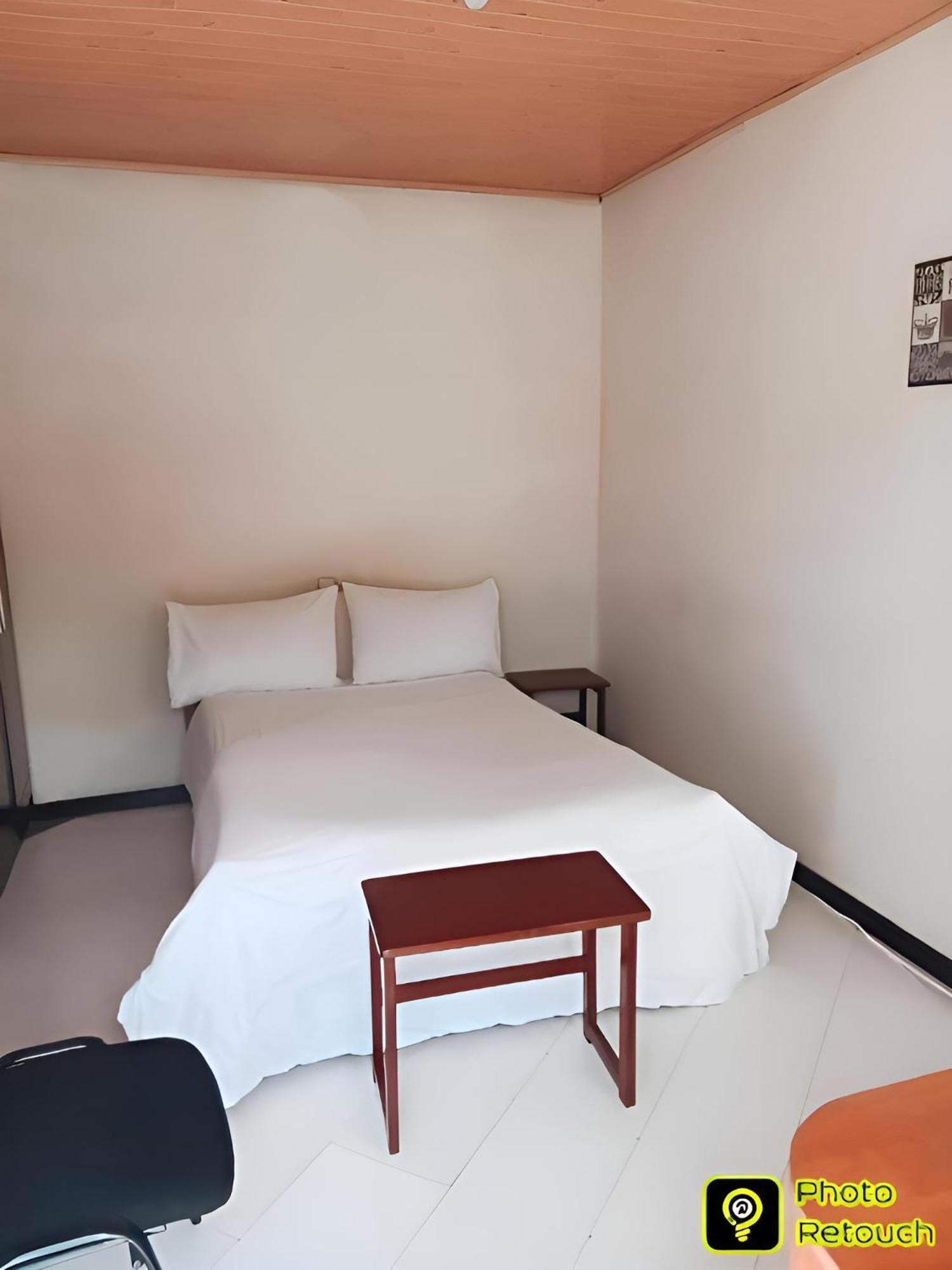Wib Guesthouse Addis Abeba Buitenkant foto